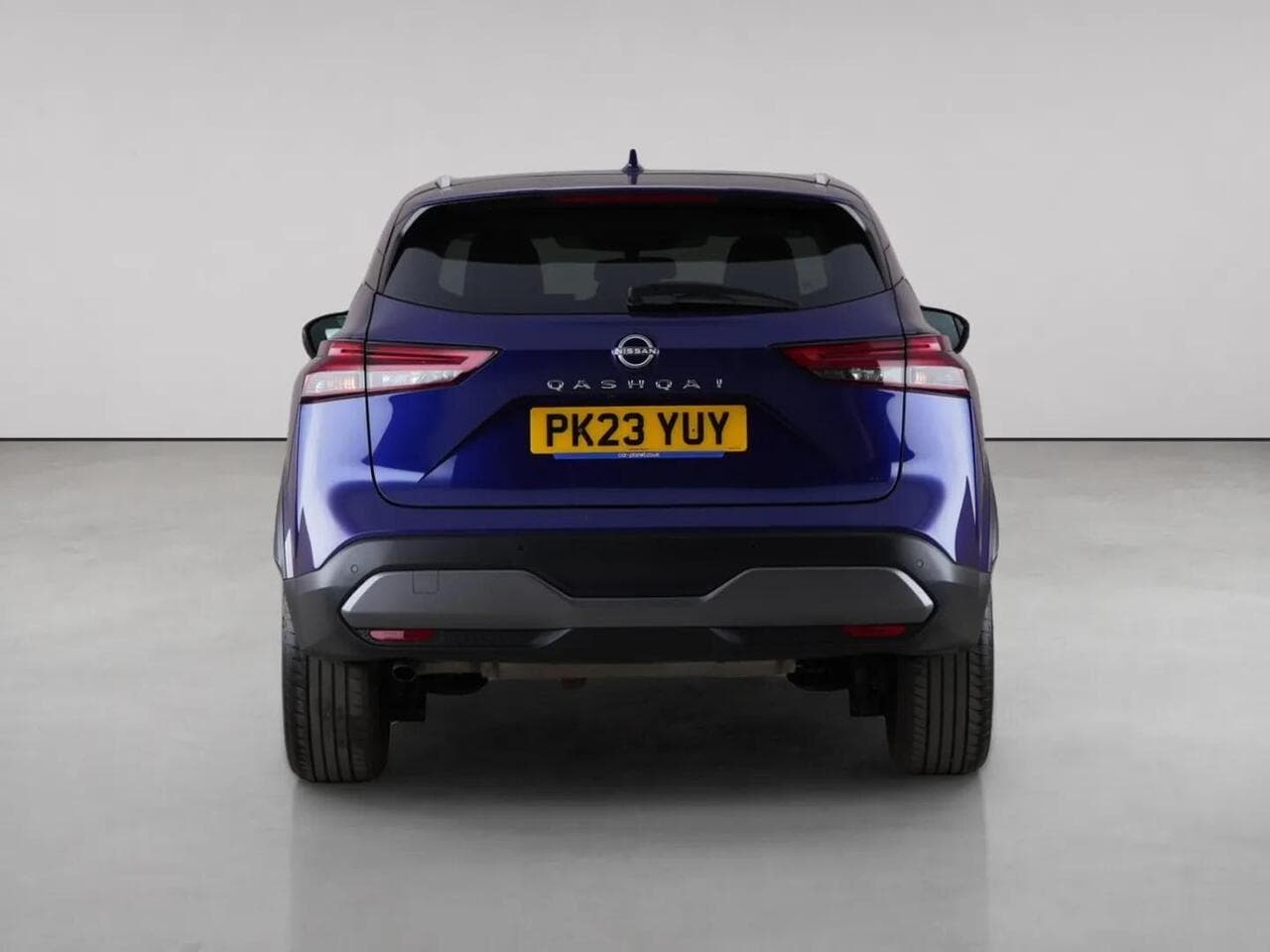 Nissan Qashqai thumbnail Rear