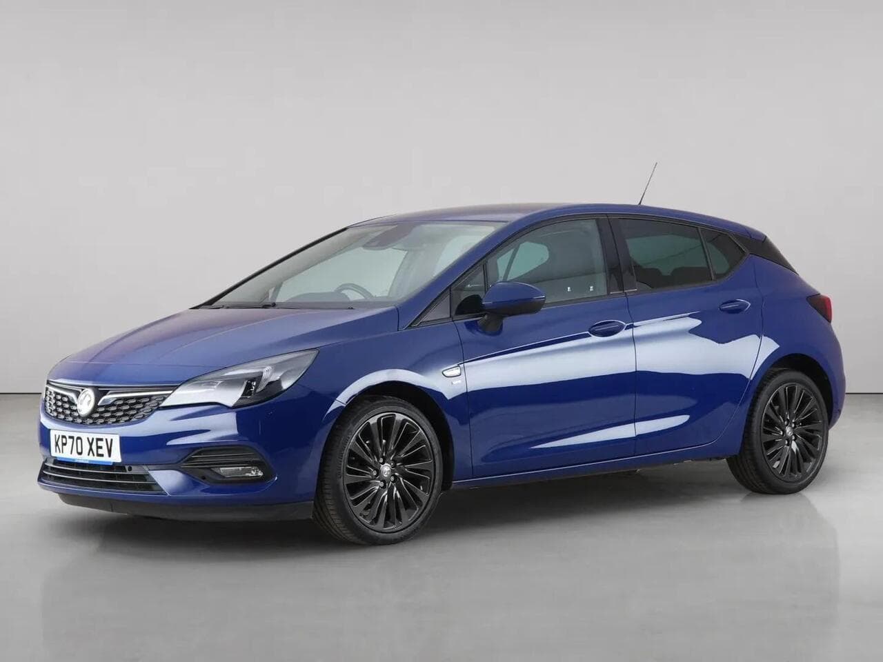 Vauxhall Astra thumbnail Front Left