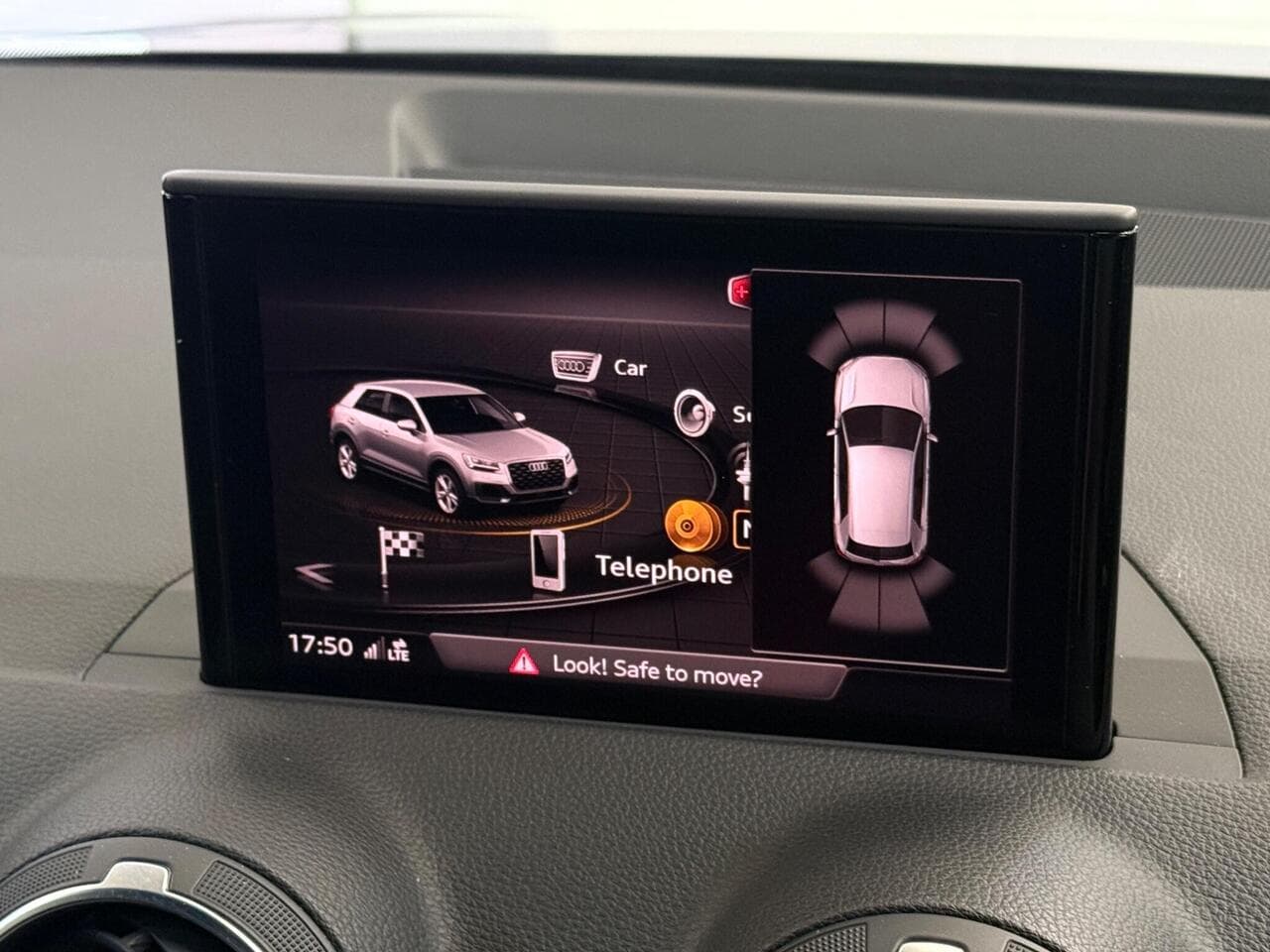 Audi Q2 thumbnail Infotainment System