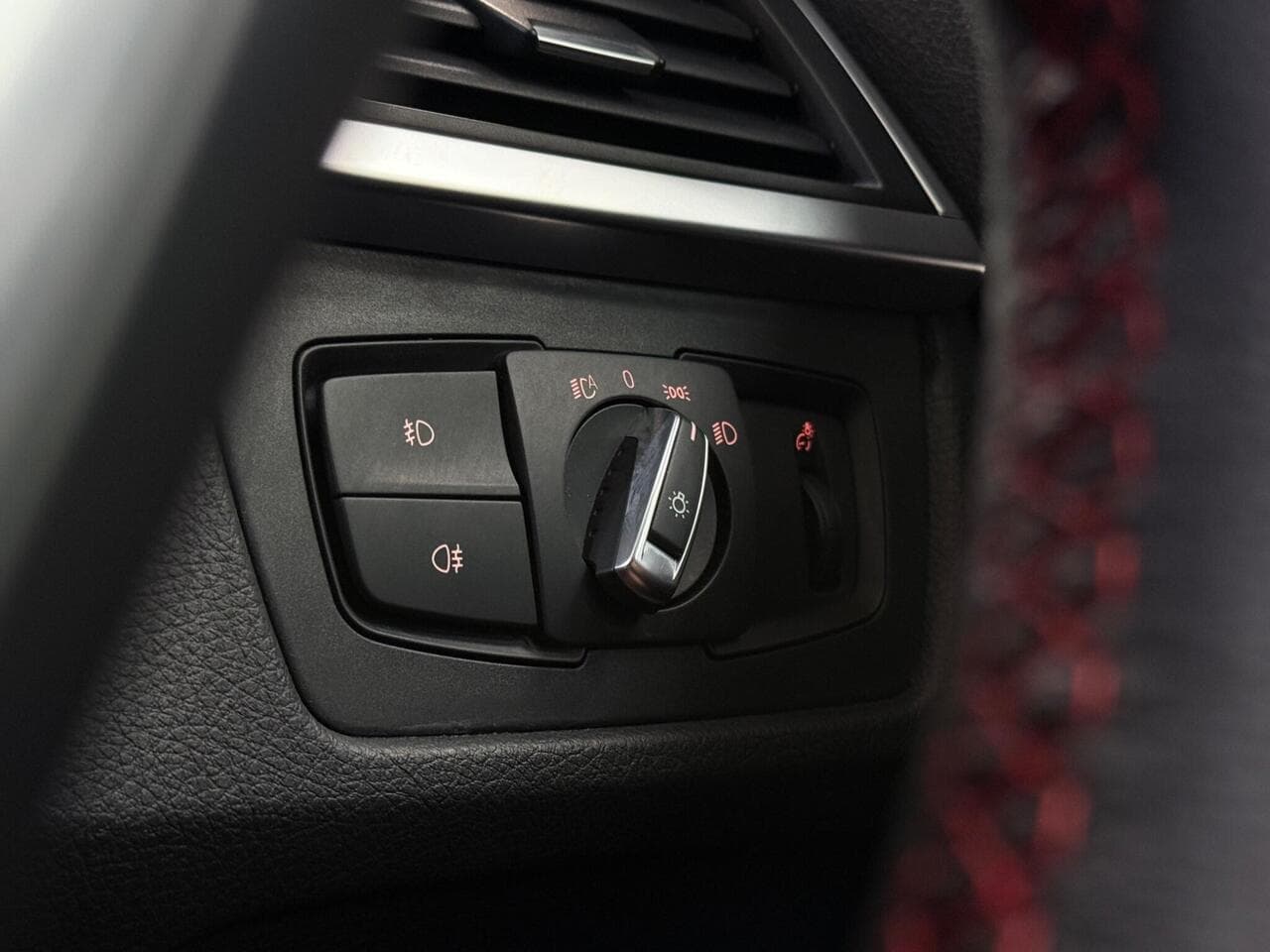 BMW 3 Series Gran Turismo thumbnail Misc Controls