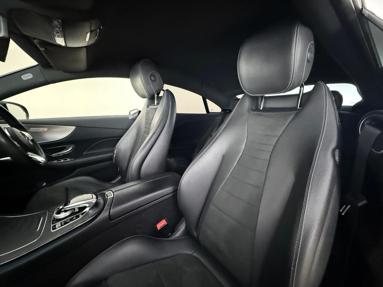 Mercedes-Benz E Class thumbnail Seat Front Passenger