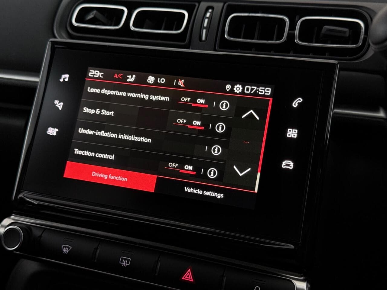 Citroen C3 thumbnail Infotainment System