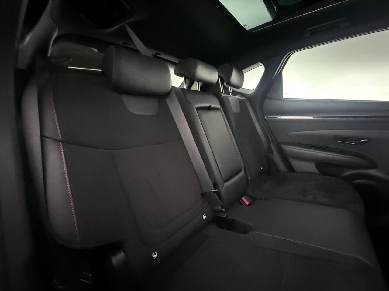 Hyundai TUCSON thumbnail Seats Rear