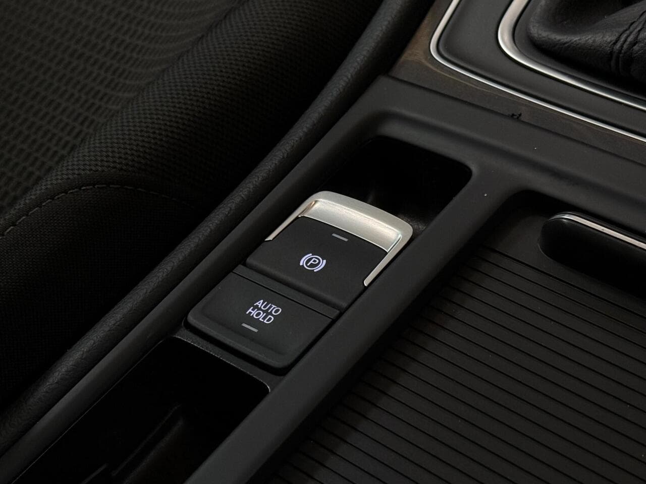 Volkswagen Golf thumbnail Misc Controls
