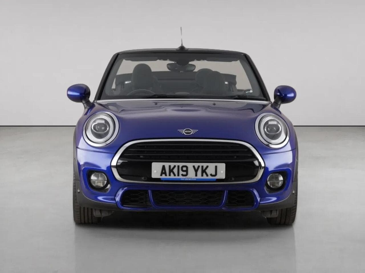 MINI Convertible thumbnail Front