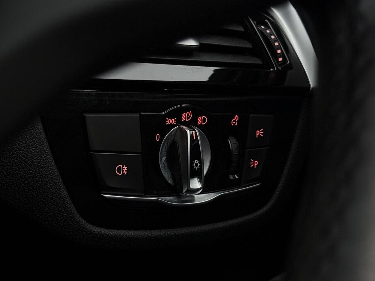 BMW 5 Series thumbnail Misc Controls