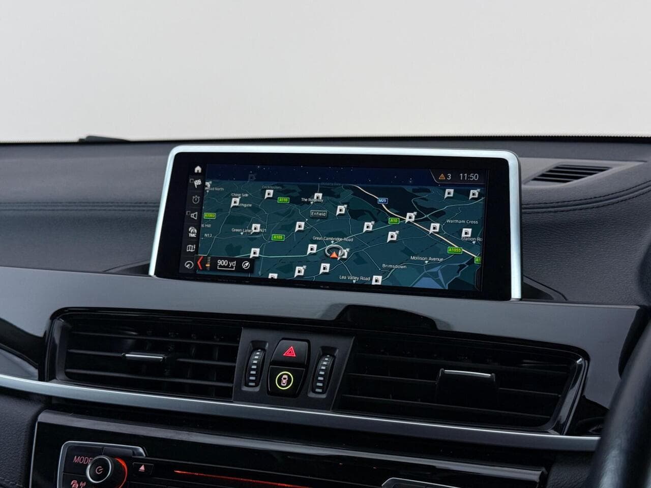 BMW X2 thumbnail Infotainment System