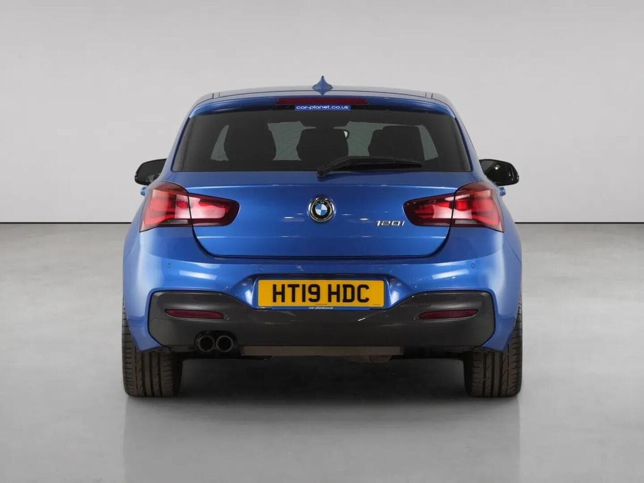 BMW 1 Series thumbnail Rear