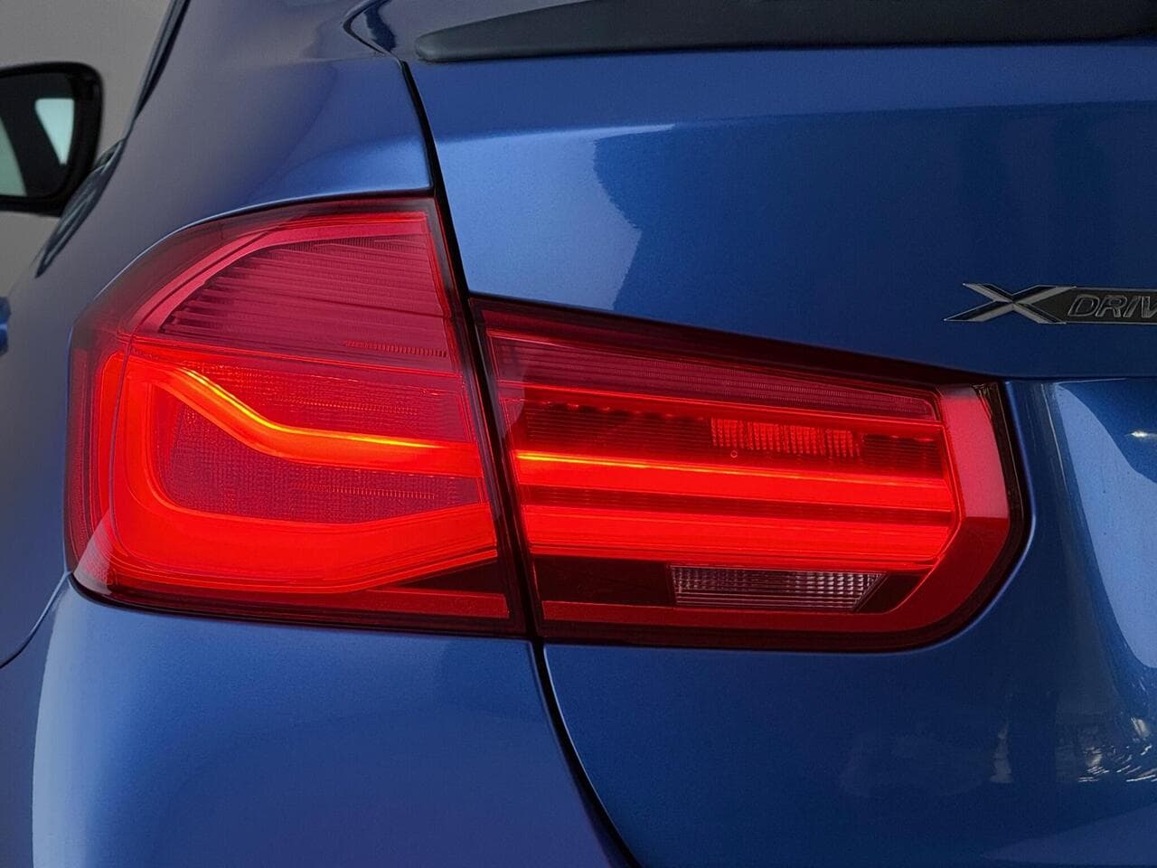 BMW 3 Series thumbnail Lights Rear