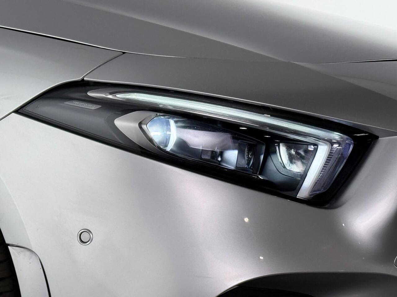 Mercedes-Benz A Class thumbnail Lights Front