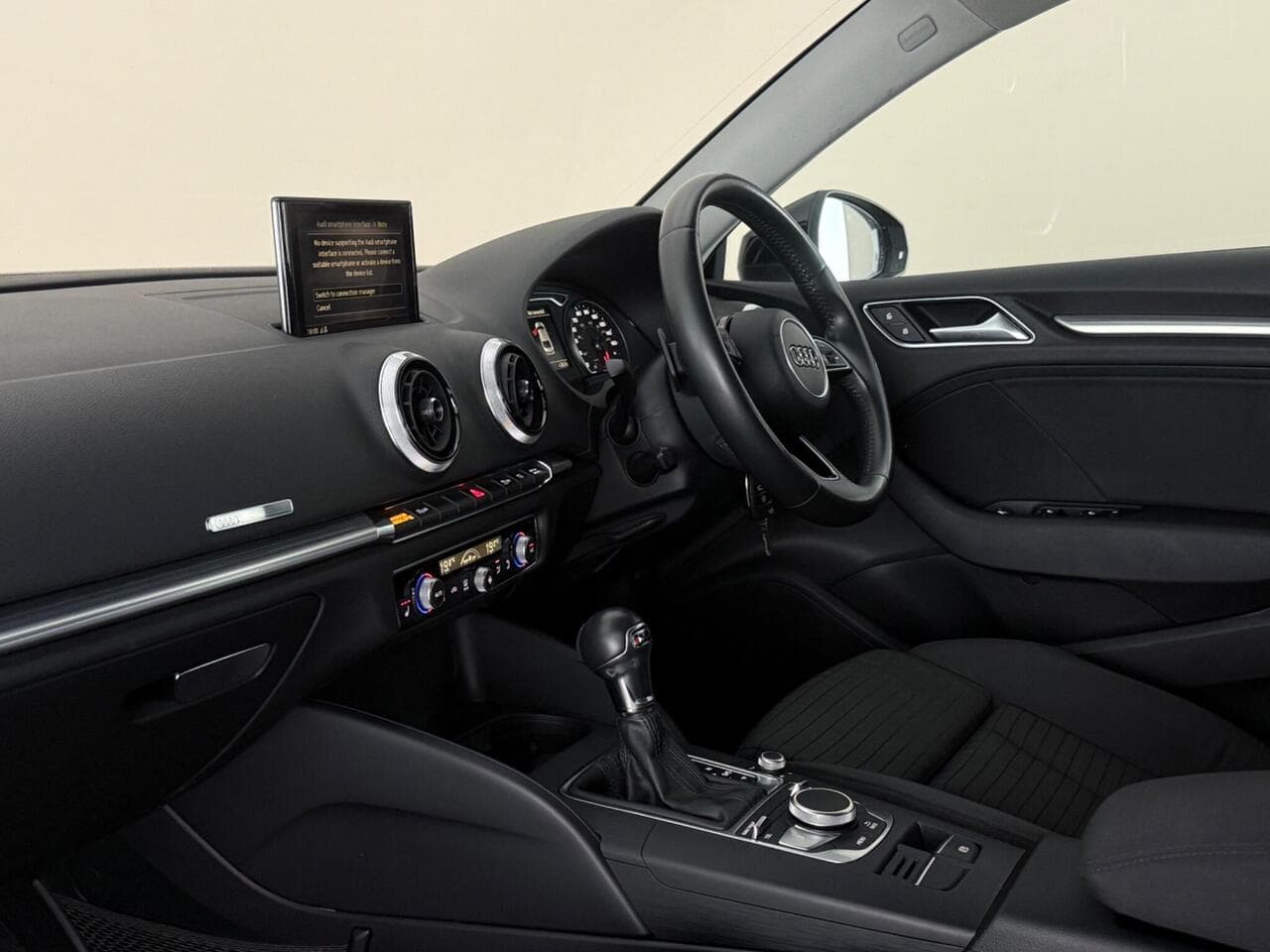 Audi A3 thumbnail Interior Front