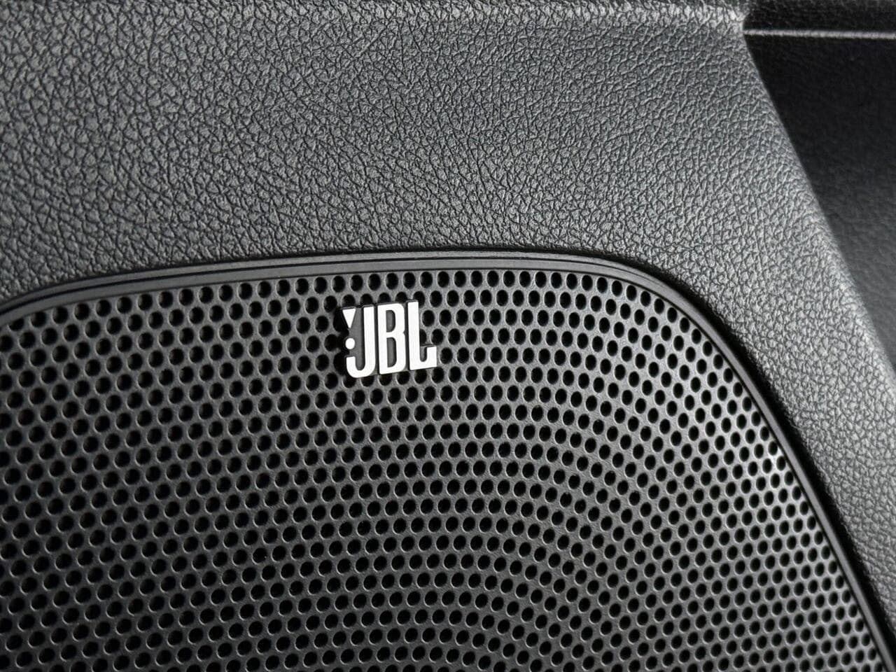 Kia Sportage thumbnail Misc Controls