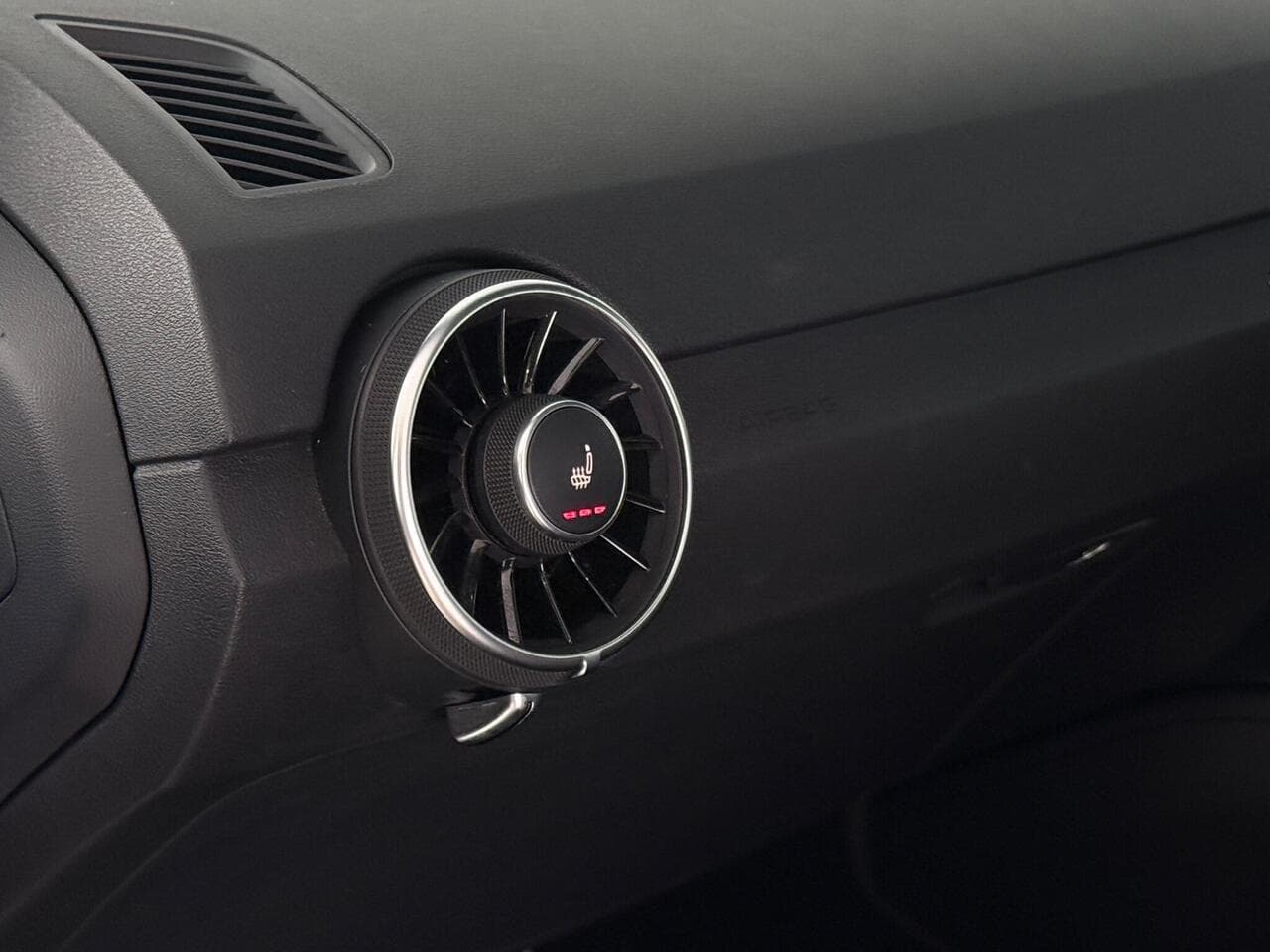 Audi TT thumbnail Misc Controls