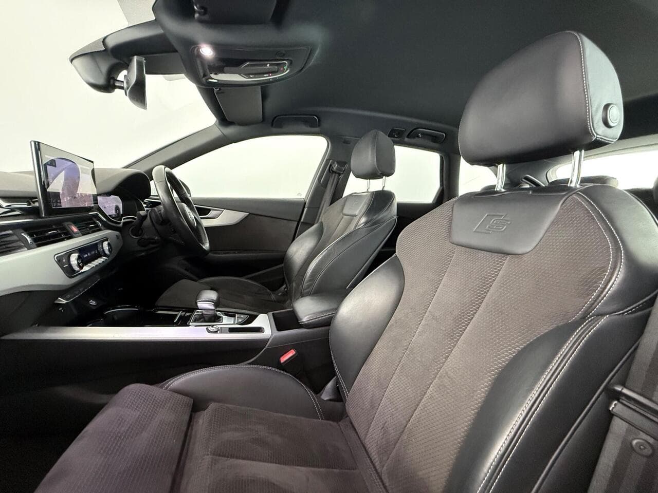 Audi A4 Avant thumbnail Seat Front Passenger