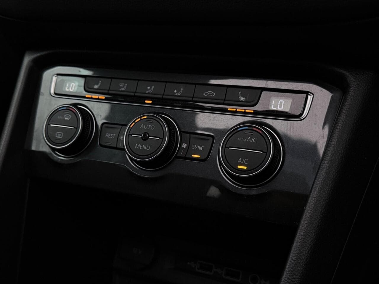 Volkswagen Tiguan thumbnail Misc Controls