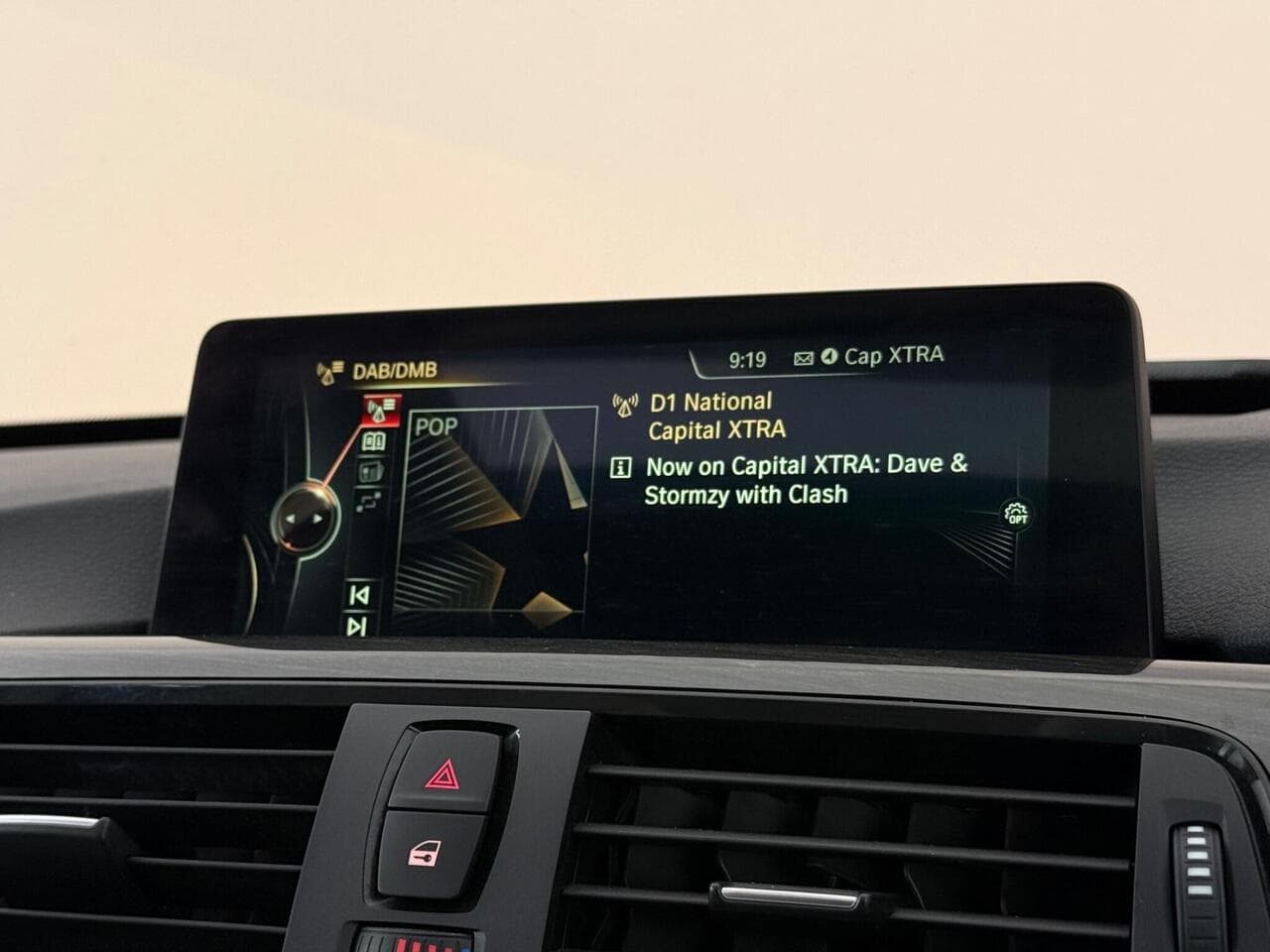 BMW 3 Series Gran Turismo thumbnail Infotainment System