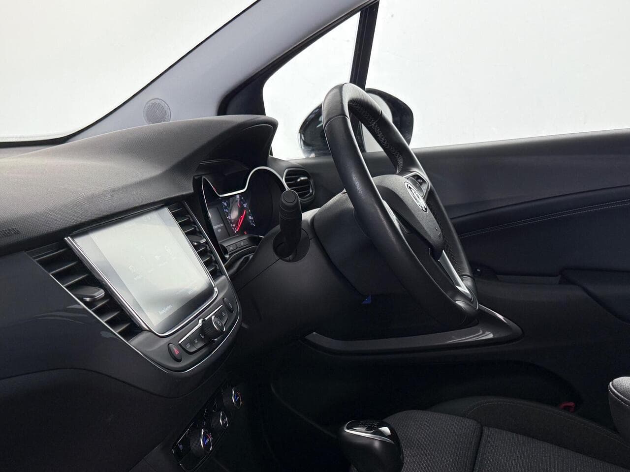 Vauxhall Crossland thumbnail Interior Front