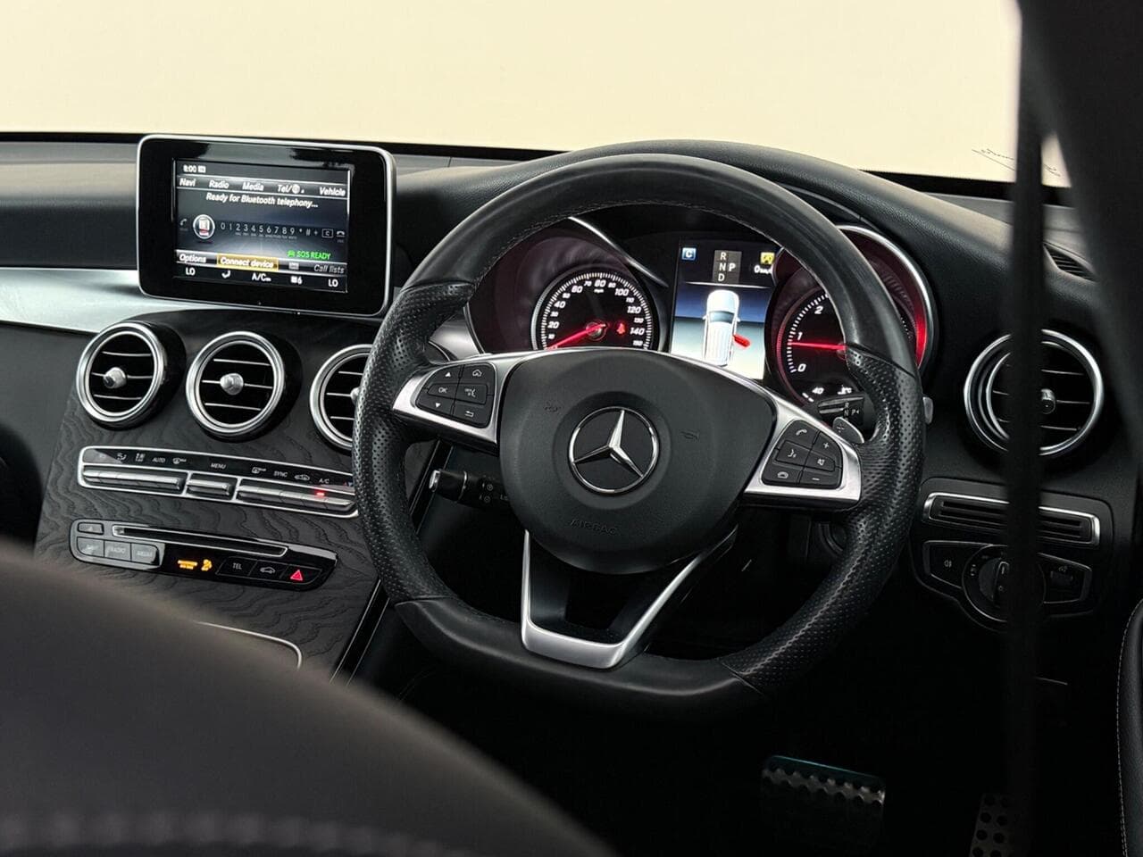 Mercedes-Benz GLC thumbnail Steering Wheel