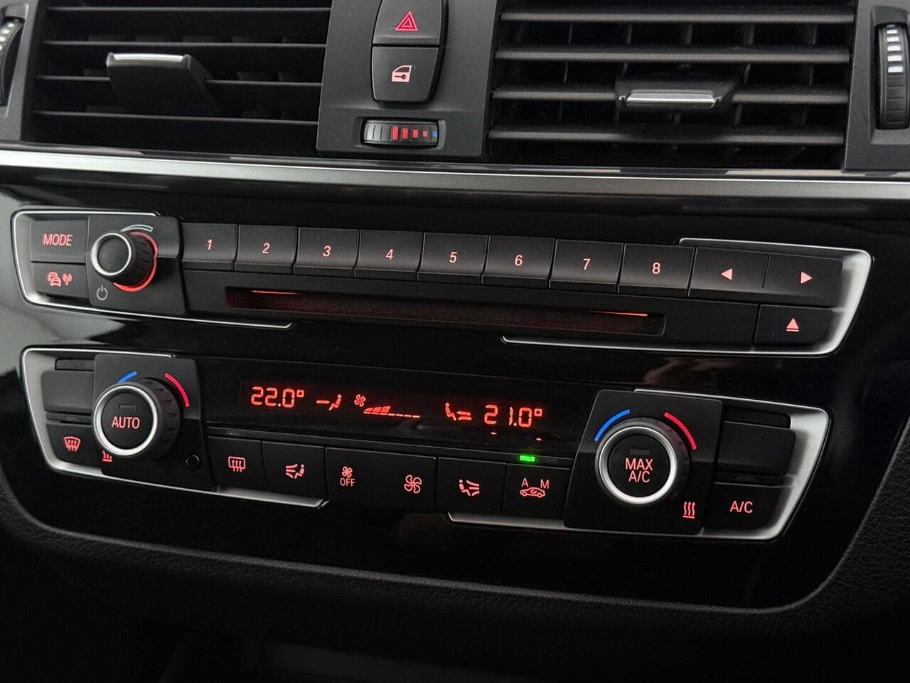 BMW 2 Series thumbnail Infotainment System