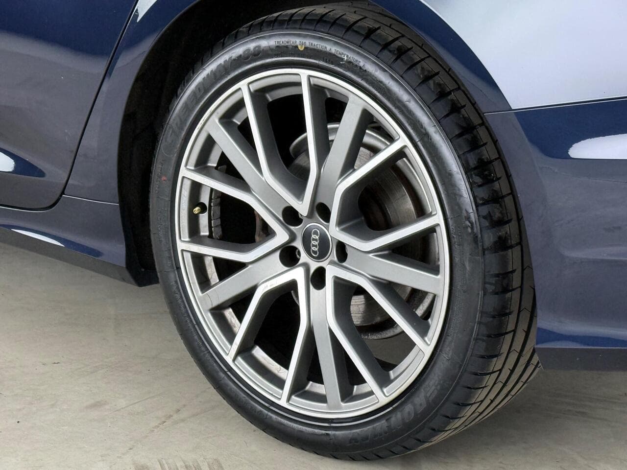 Audi A6 Saloon thumbnail Wheel