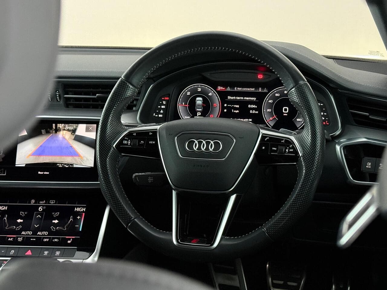 Audi A6 Saloon thumbnail Steering Wheel