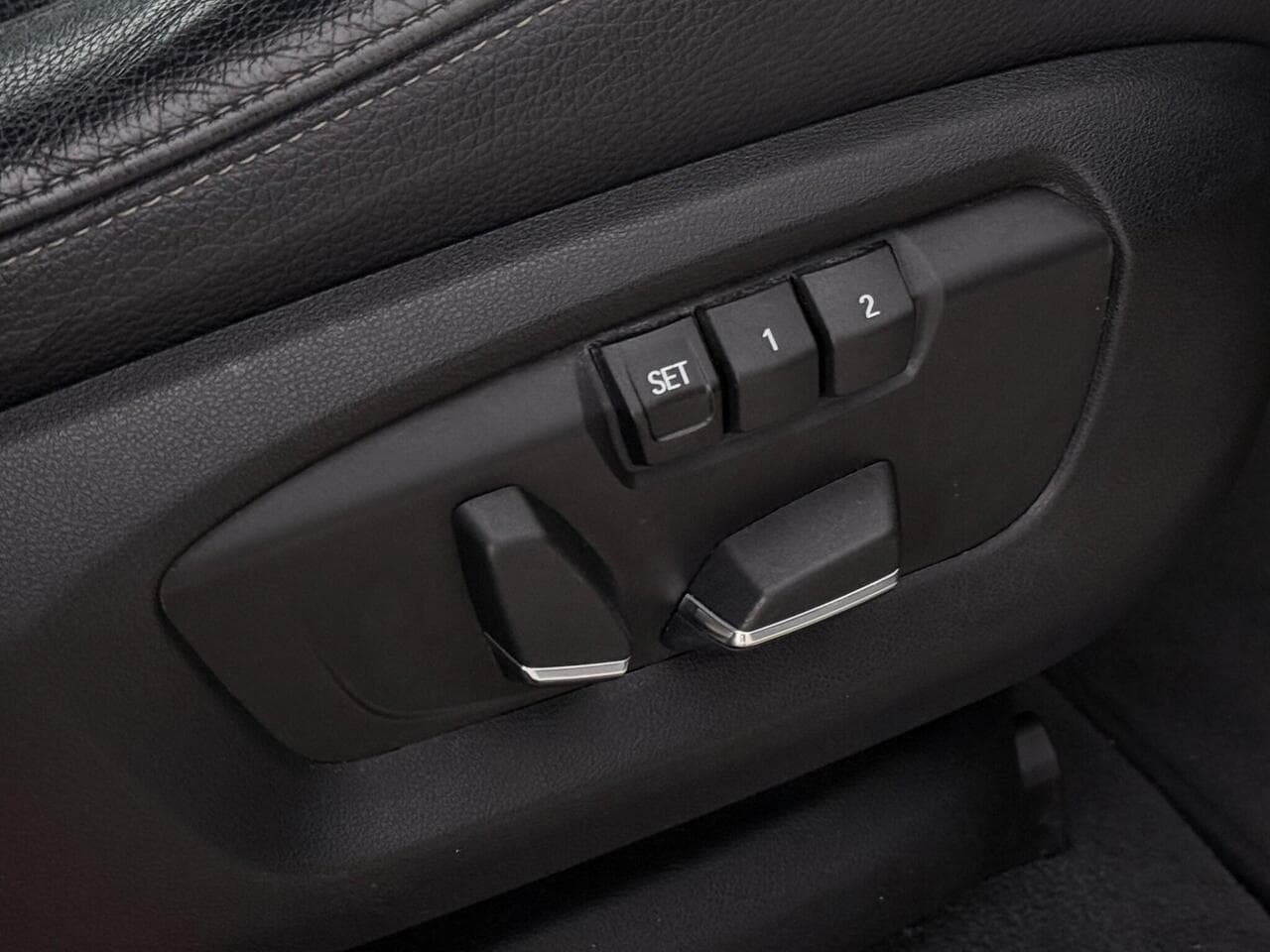BMW X6 thumbnail Misc Controls