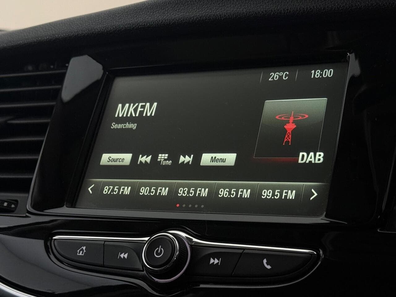 Vauxhall Mokka X thumbnail Infotainment System