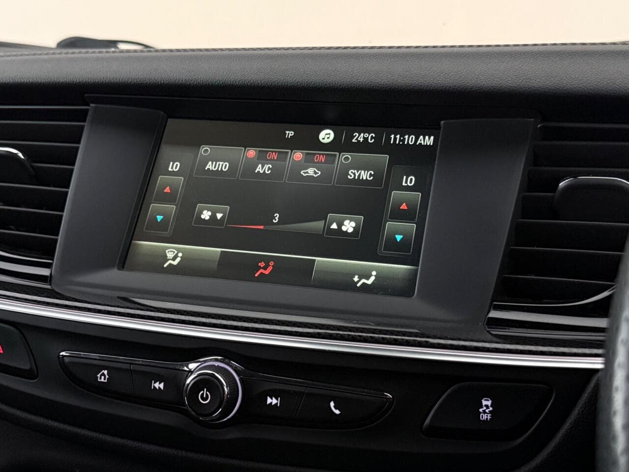Vauxhall Insignia thumbnail Infotainment System
