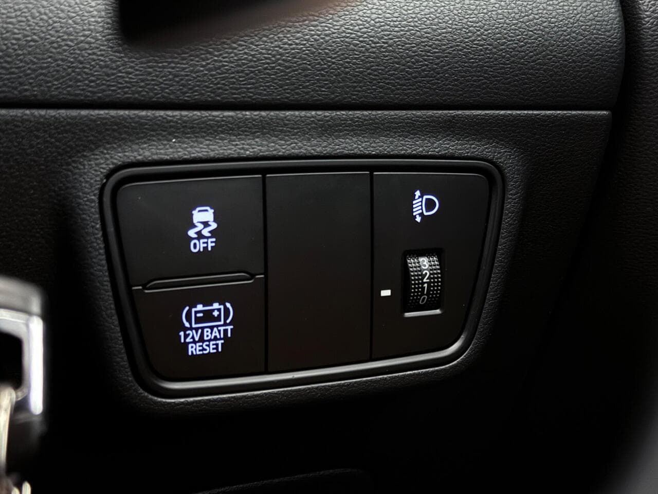Hyundai TUCSON thumbnail Misc Controls