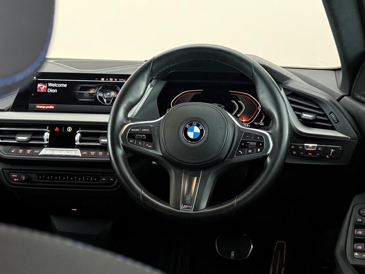 BMW 2 Series Gran Coupe thumbnail Steering Wheel