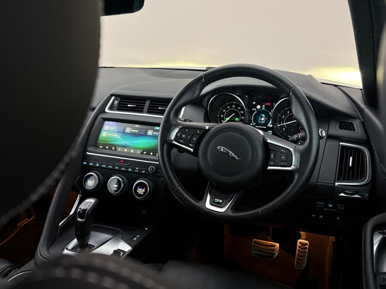Jaguar E-PACE thumbnail Inconclusive
