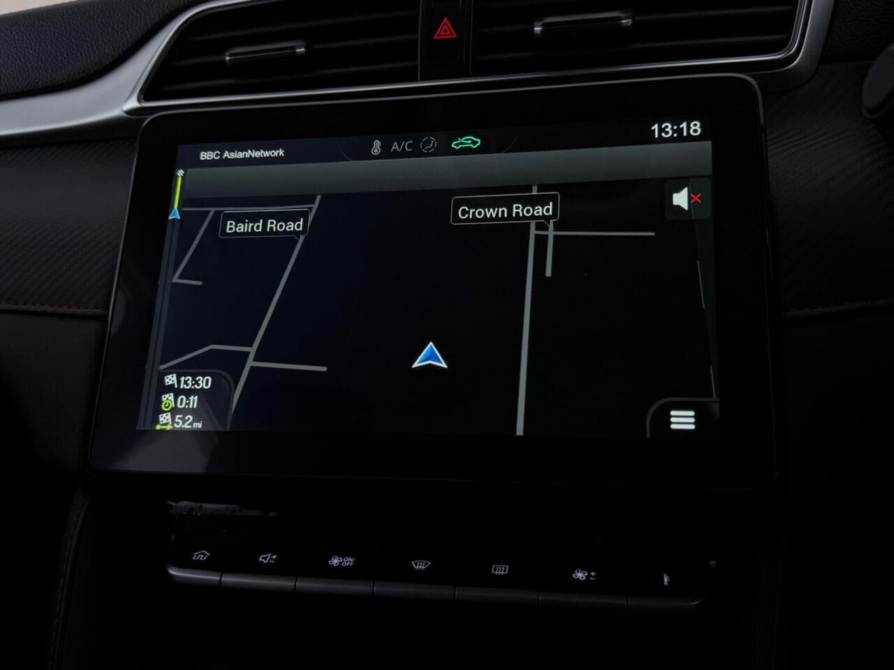 MG MG ZS thumbnail Infotainment System