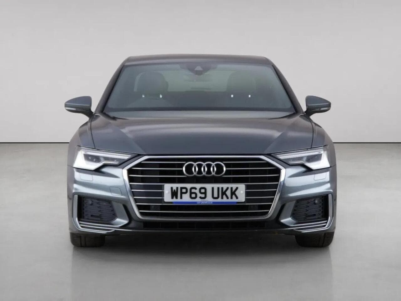 Audi A6 Saloon thumbnail Front