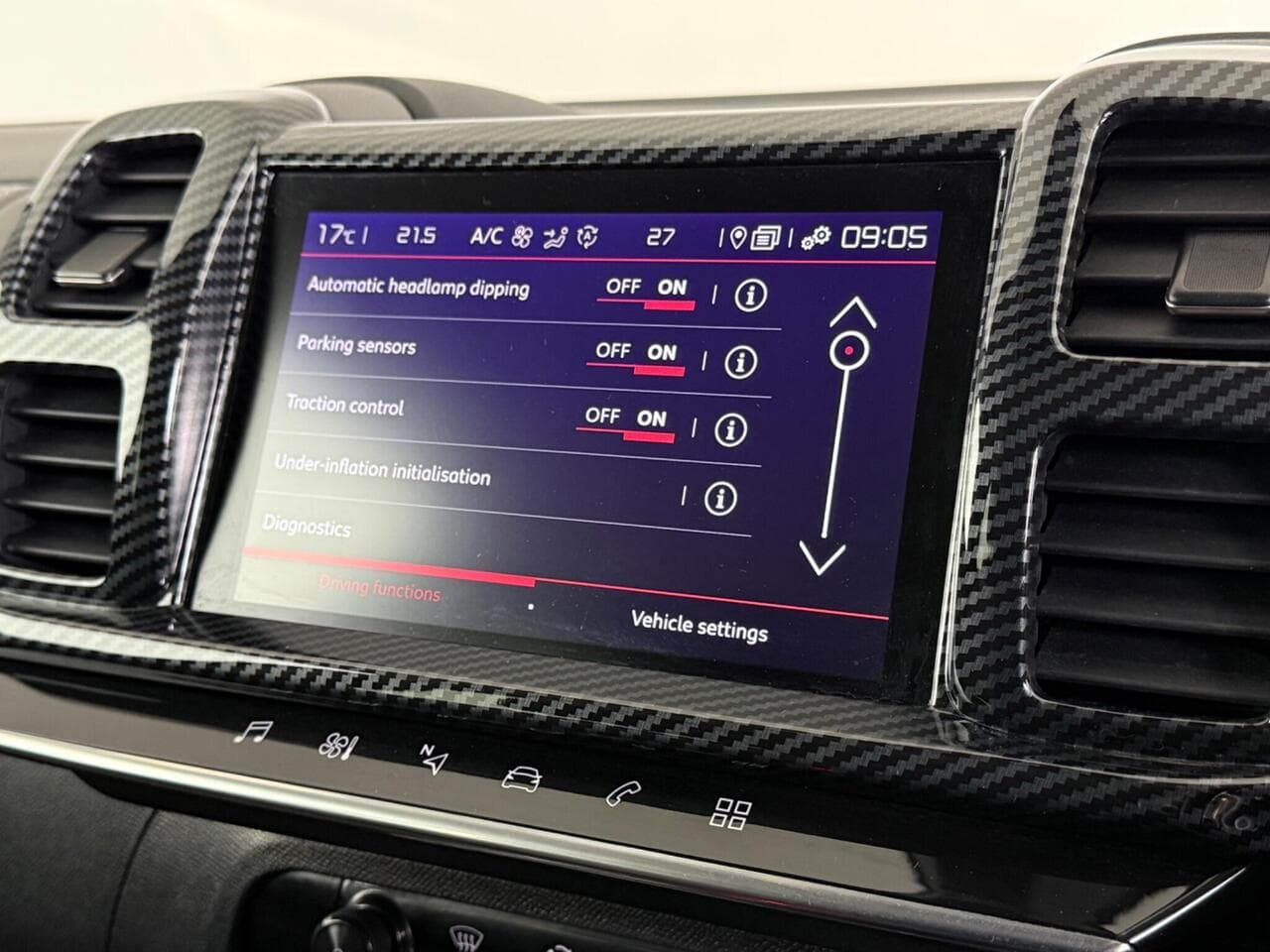 Citroen C5 Aircross thumbnail Infotainment System