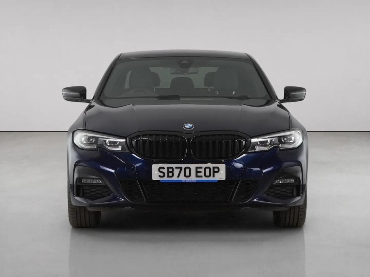 BMW 3 Series thumbnail Front