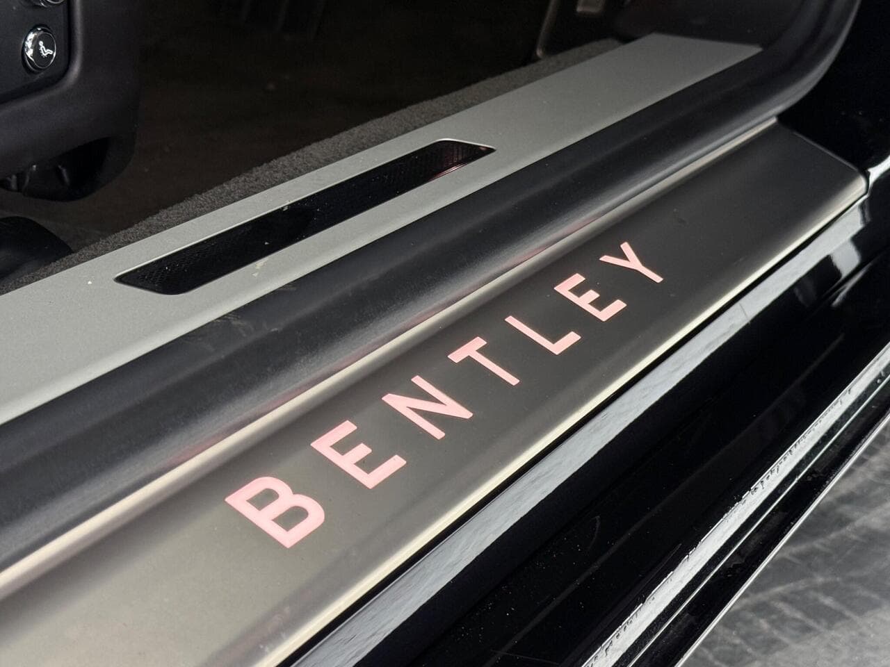Bentley Continental thumbnail Inconclusive