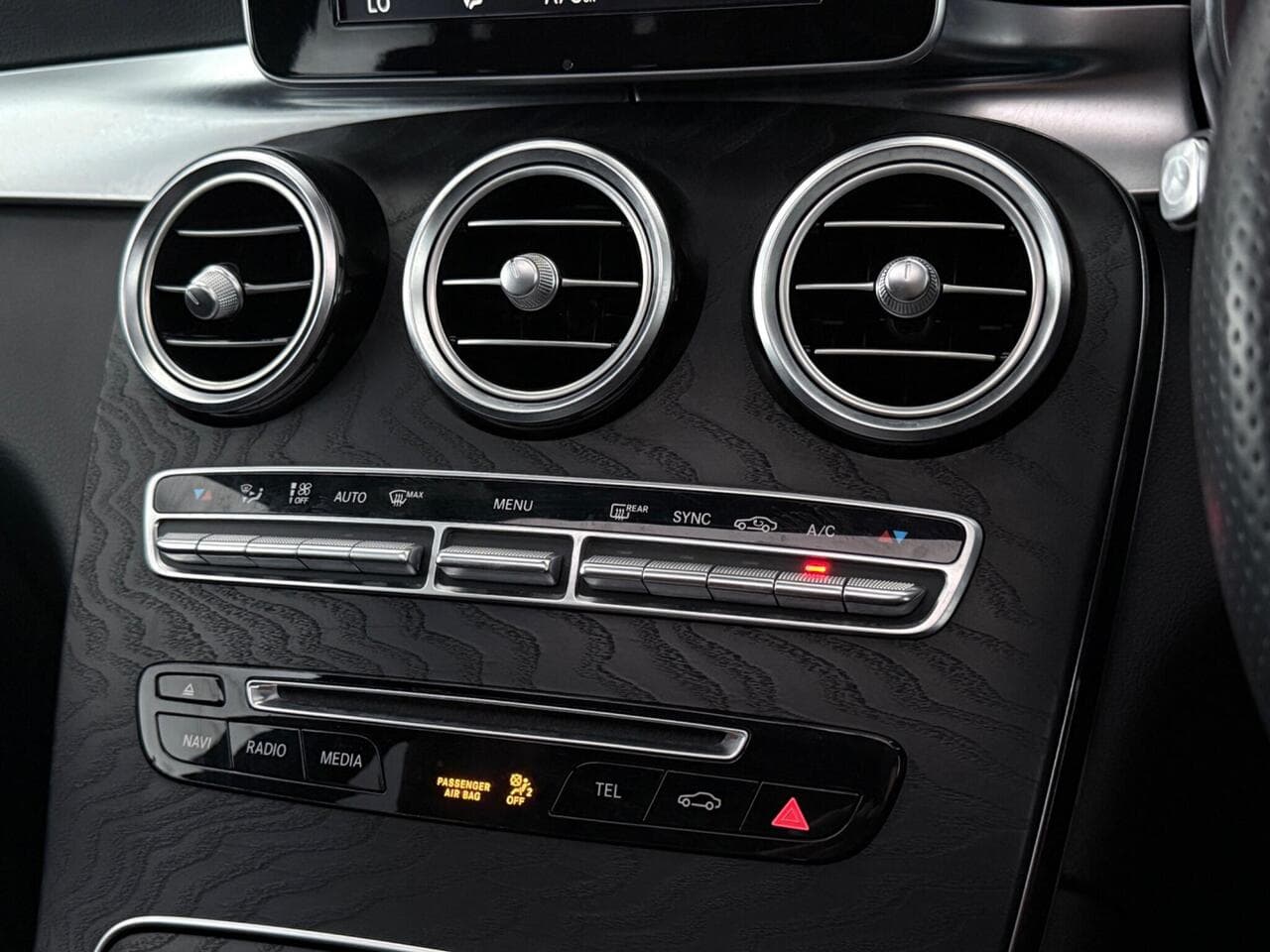 Mercedes-Benz GLC thumbnail Inconclusive