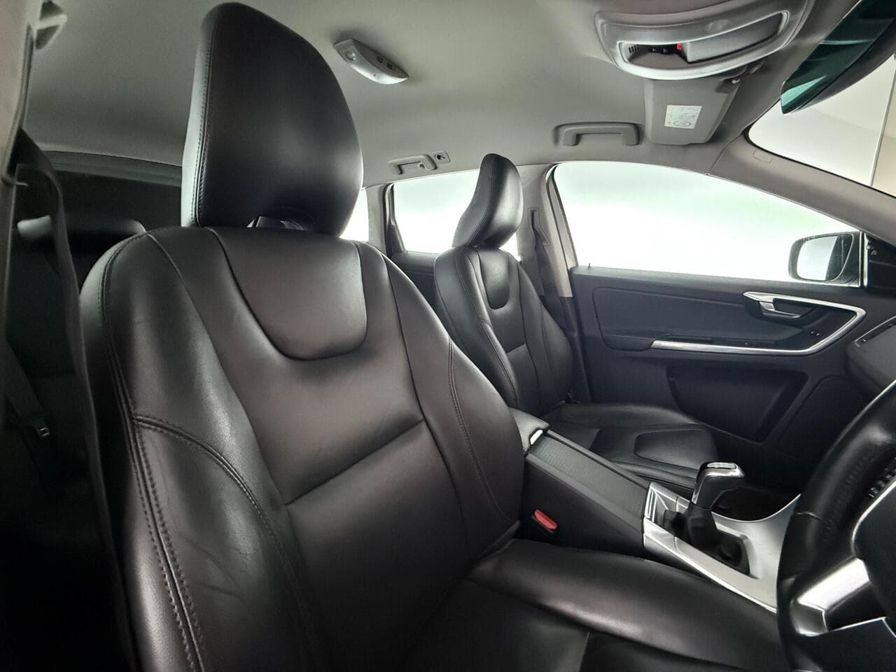 Volvo XC60 thumbnail Seat Driver