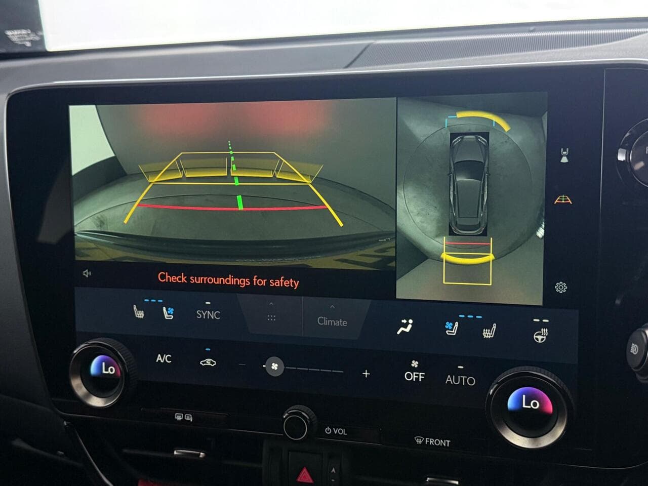 Lexus NX thumbnail Infotainment System