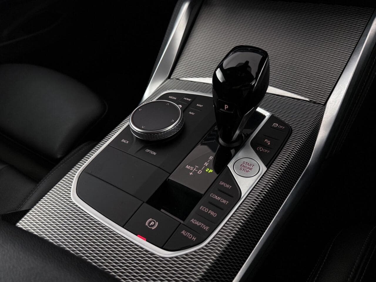 BMW 4 Series thumbnail Interior Front
