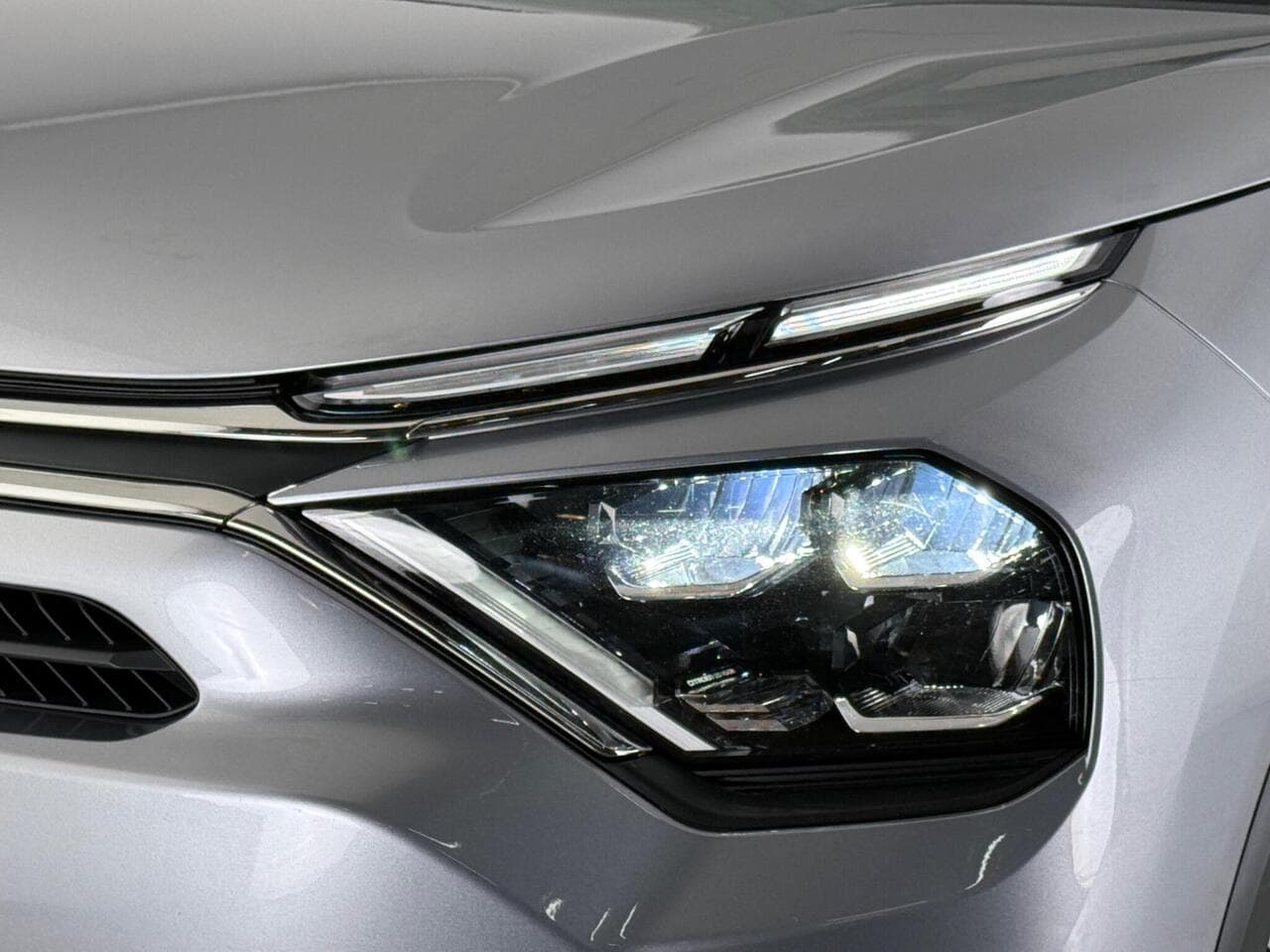 Citroen C4 thumbnail Lights Front