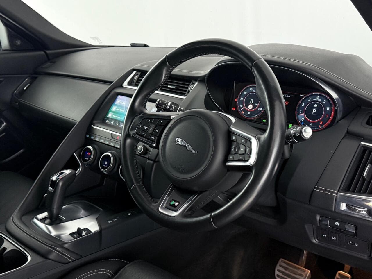 Jaguar E-PACE thumbnail Interior Front