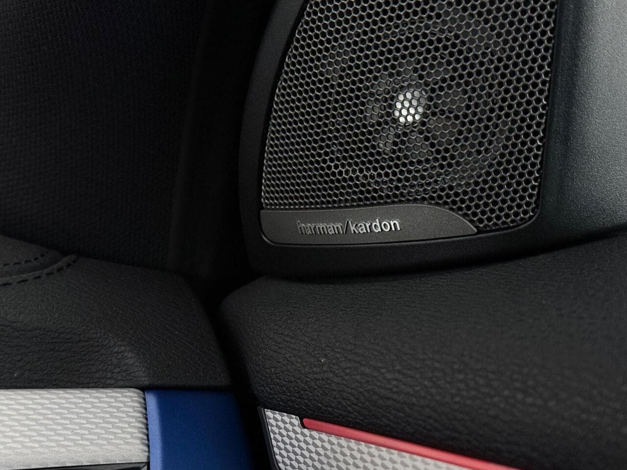 BMW X2 thumbnail Misc Controls