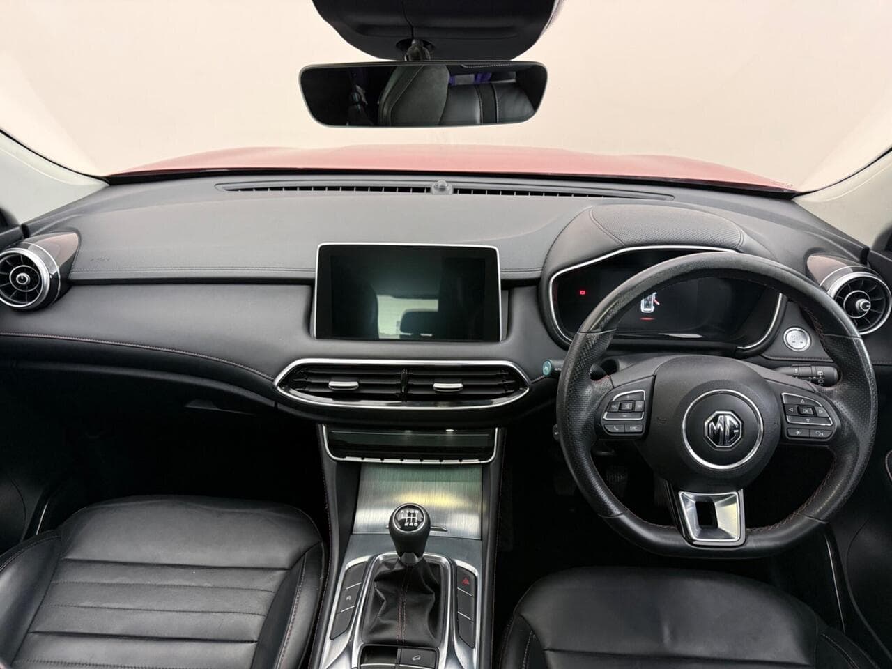 MG MG HS thumbnail Interior Front