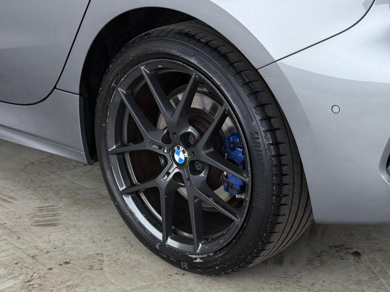 BMW 1 Series thumbnail Wheel
