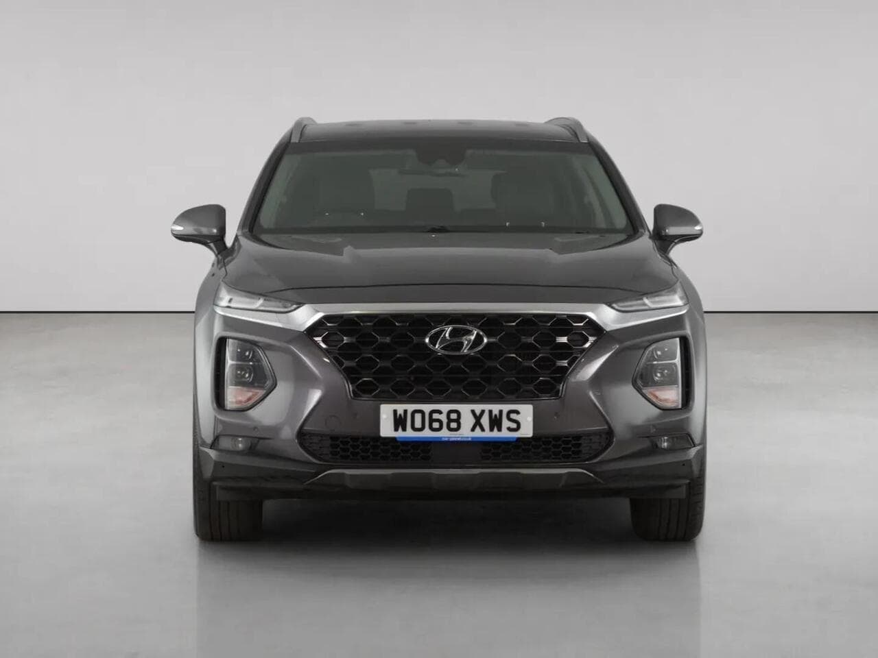 Hyundai Santa Fe thumbnail Front
