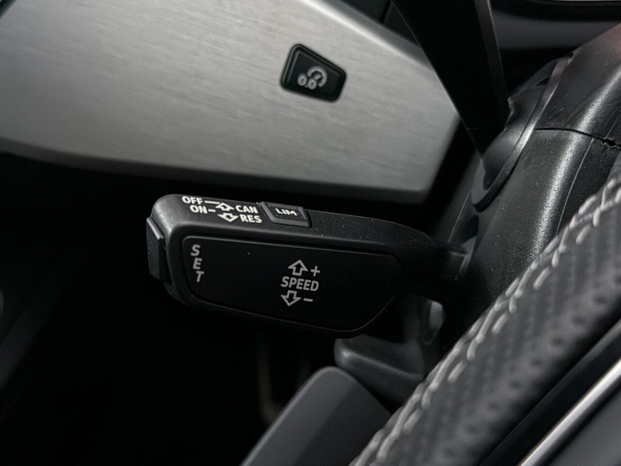 Audi A4 Avant thumbnail Misc Controls