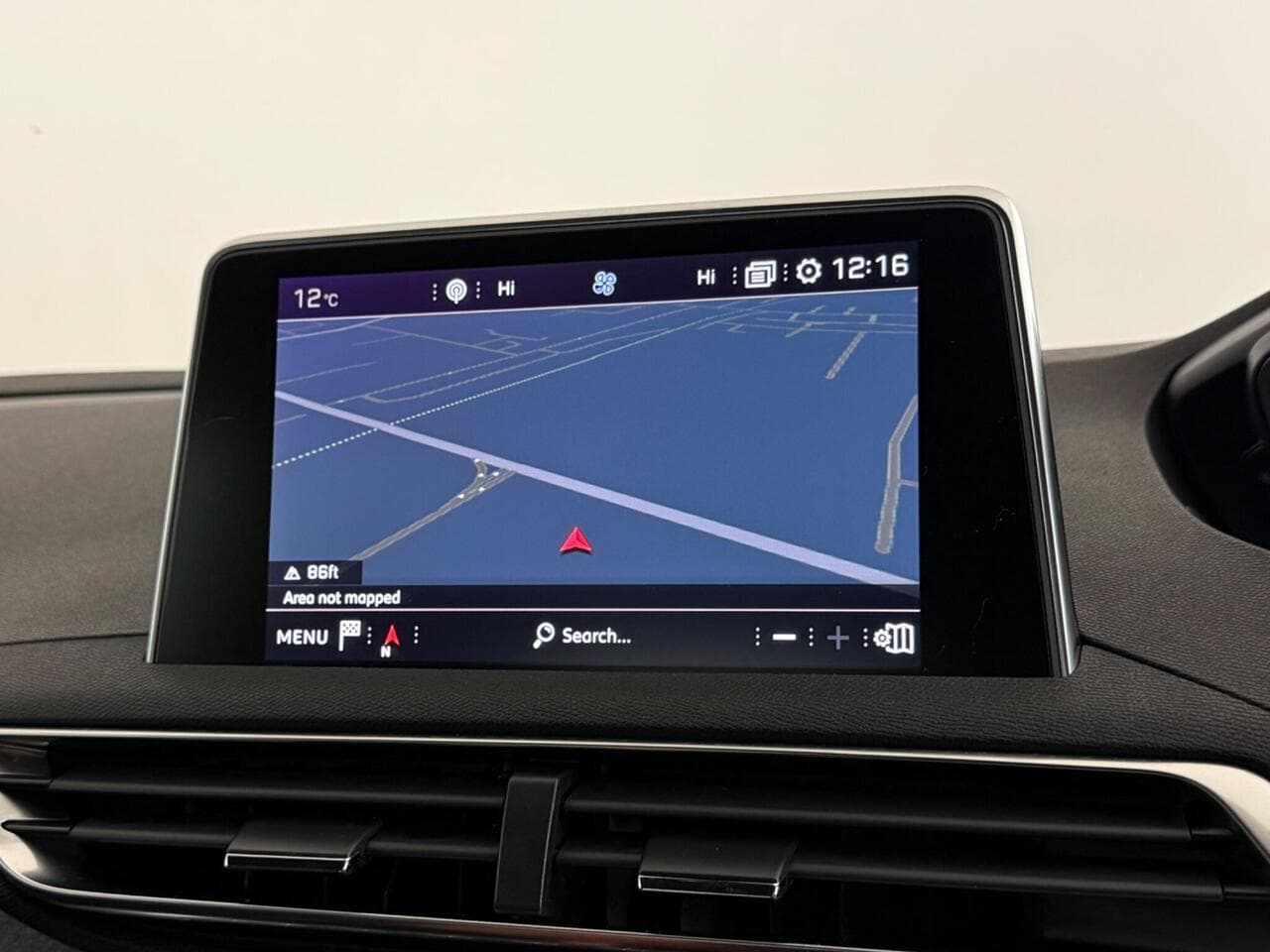 Peugeot 3008 thumbnail Infotainment System
