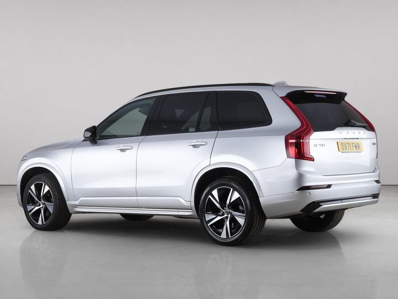 Volvo XC90 thumbnail Rear Left