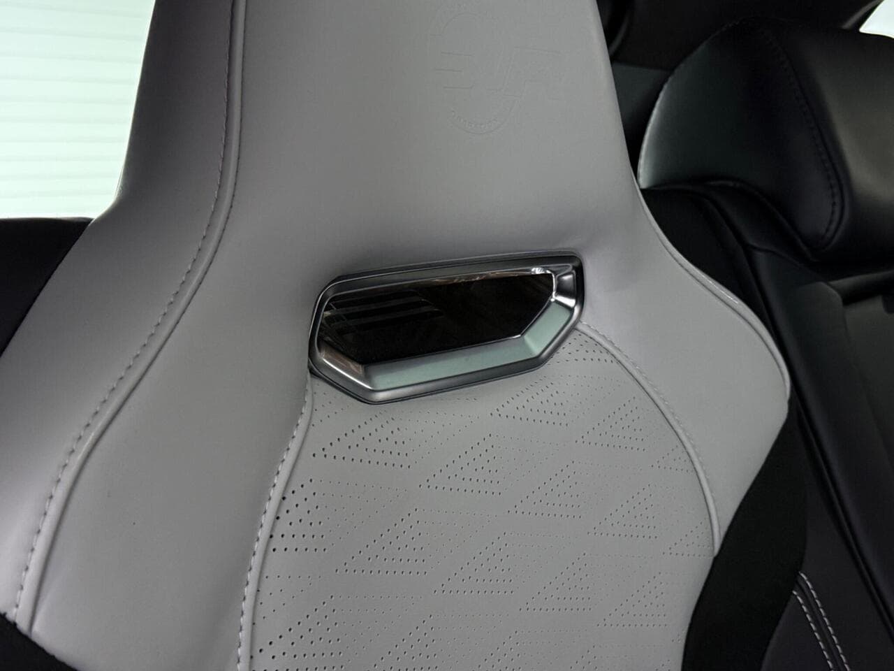 Land Rover Range Rover Sport thumbnail Seat Driver